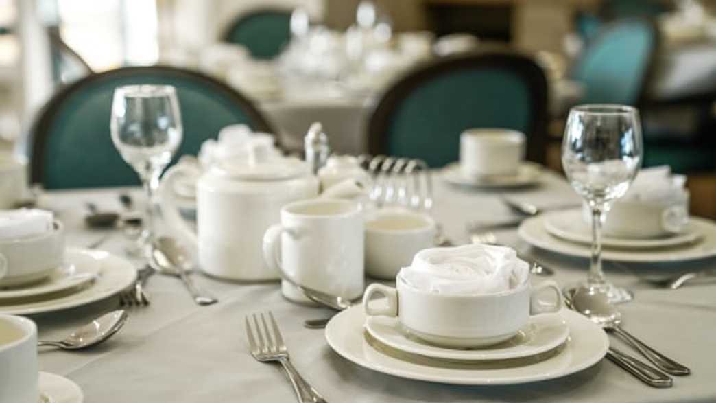 Heath Lodge Care Home Care Home Holt meals-carousel - 1
