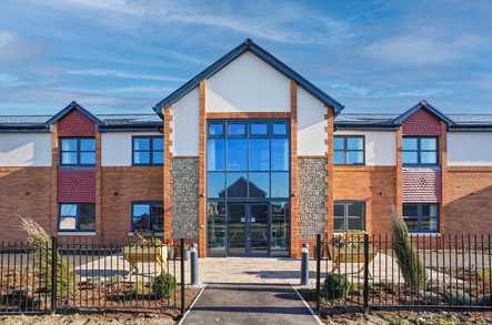 Heath Lodge Care Home Holt  - 5