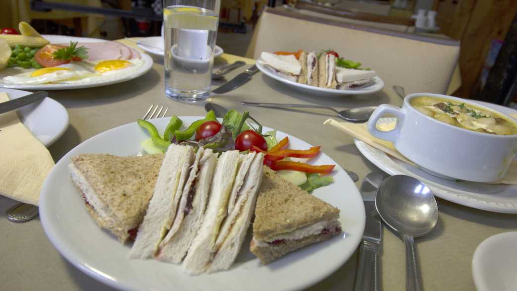 Hedges House Residential Care Home Care Home Lytham St. Annes meals-carousel - 2