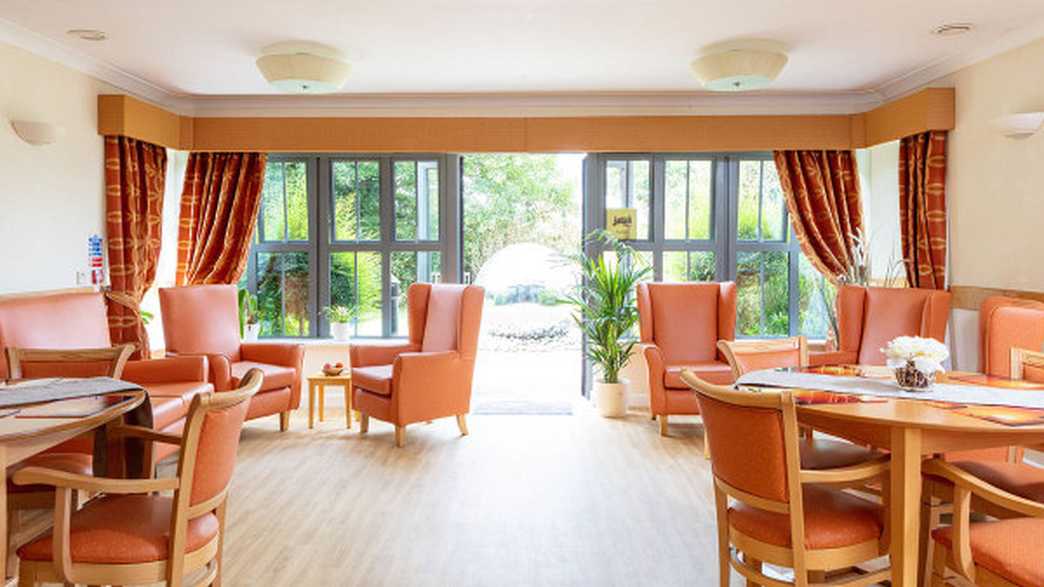 Hengist Field Care Home Care Home Sittingbourne meals-carousel - 1