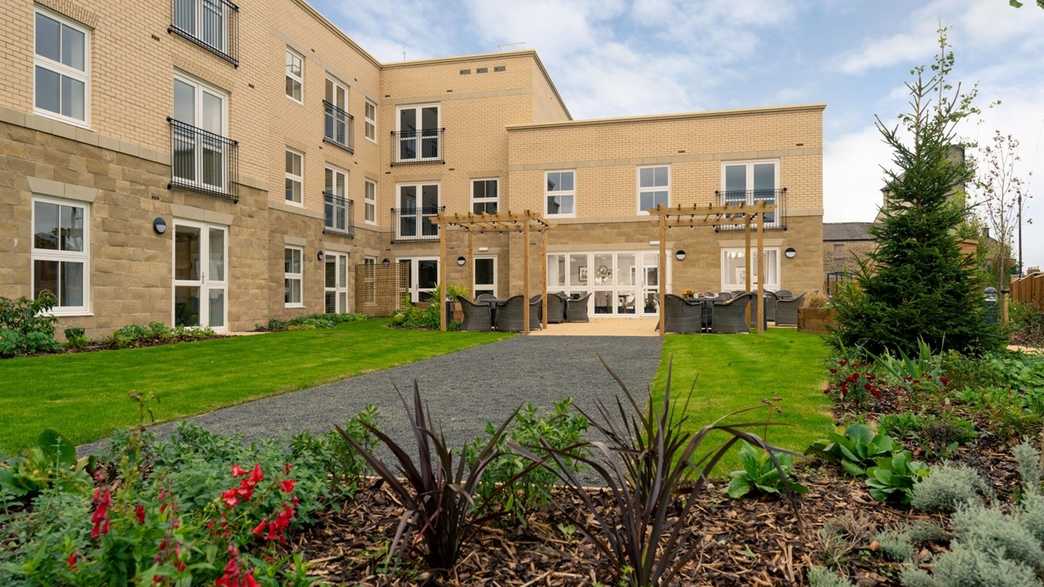 Hewson Court Retirement Living Hexham wellbeing-carousel - 1