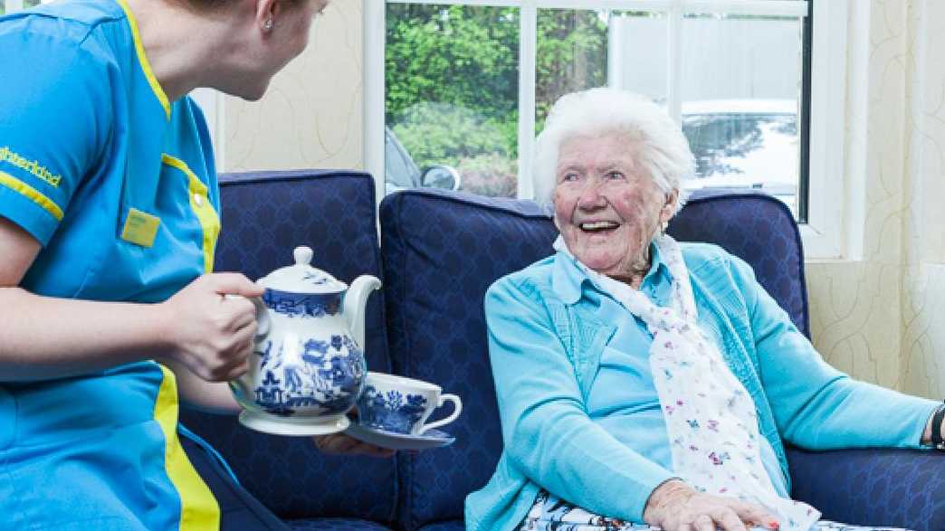 Mill House Care Home Witney meals-carousel - 1