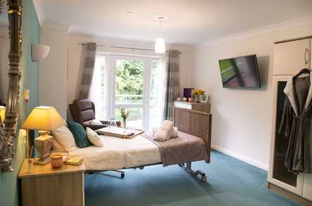 Highmarket House Care Home Banbury  - 4