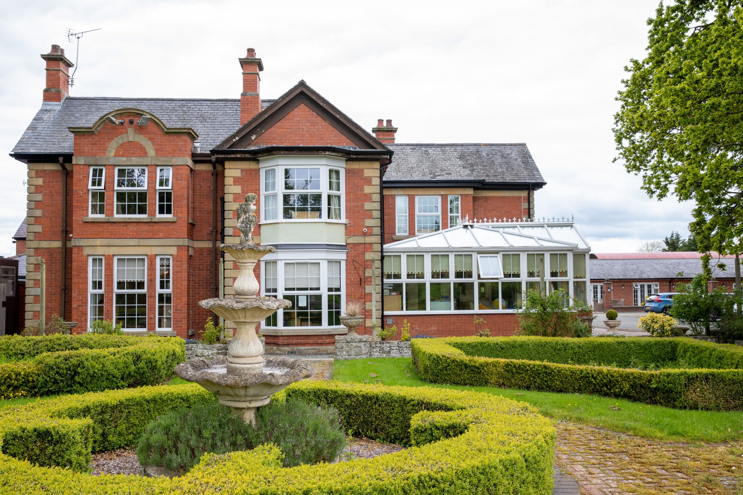 Hillcrest Manor Nursing Home Care Home Shrewsbury, SY5 0DL