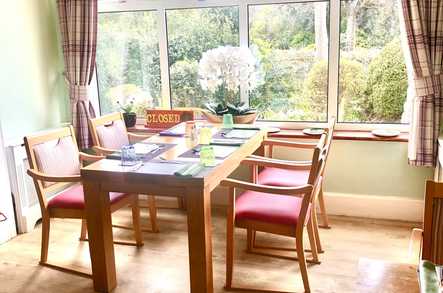 Hillyfield Rest Home Limited Care Home Lymington  - 4