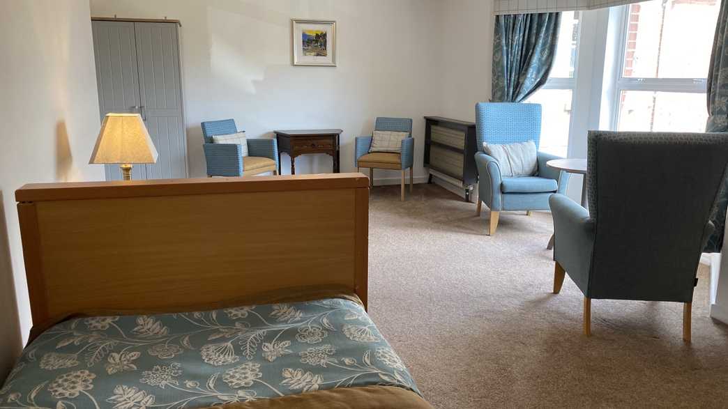 Holmer Care Home with Nursing Care Home Hereford accommodation-carousel - 1