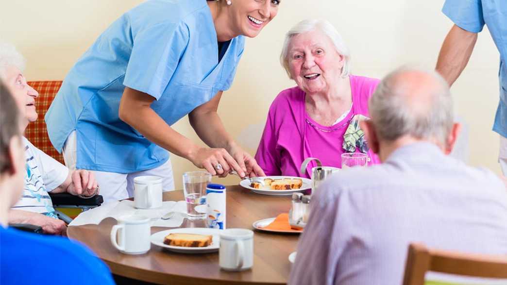 Holmer Care Home with Nursing Care Home Hereford meals-carousel - 1