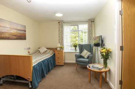 Holmesview Nursing Home Care Home Broxburn  - 4