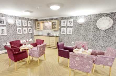 Holyrood House Care Home Knottingley  - 2