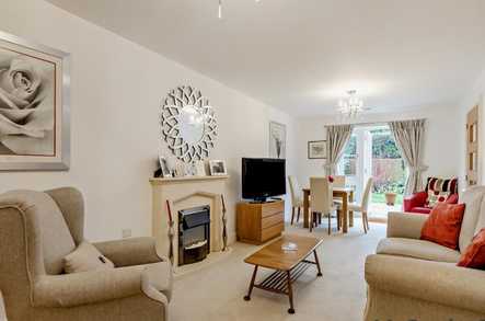 Horsley Place image 1