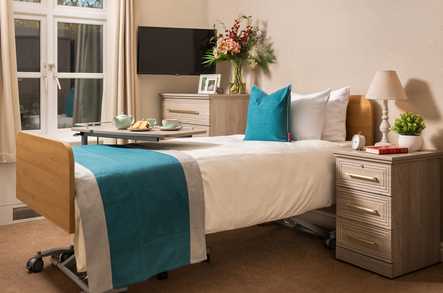Huntercombe Hall Care Home Henley On Thames  - 2