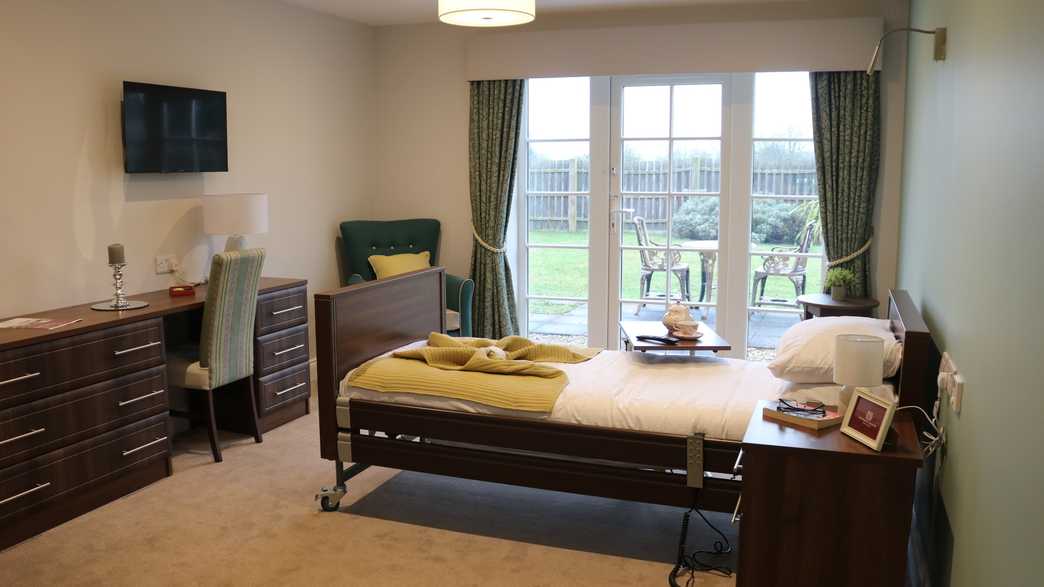 Beaumont Manor Care Home Frinton On Sea accommodation-carousel - 2
