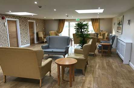 Oak View Residential Care Home Care Home Hayling Island  - 2