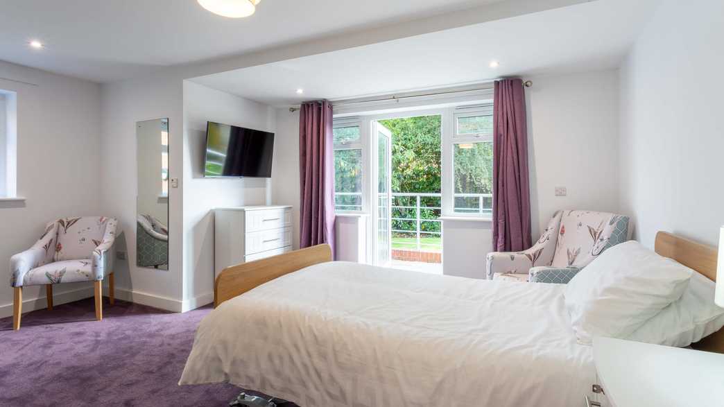 Avon Park Residential Home Care Home Southampton accommodation-carousel - 2