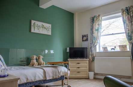 Abacus Care Home Care Home Burton On Trent  - 4