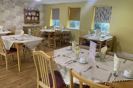 Ashlea Court Care Home Care Home Grimsby  - 2