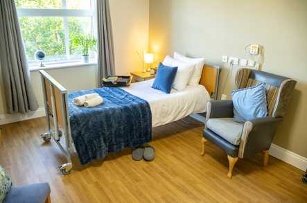 TLC Cambridge Manor Care Home Care Home Cambridge  - 2