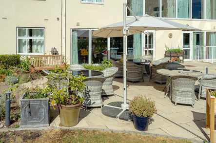 TLC Cambridge Manor Care Home Care Home Cambridge  - 3