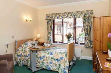 Newton House Care Home Grantham  - 3