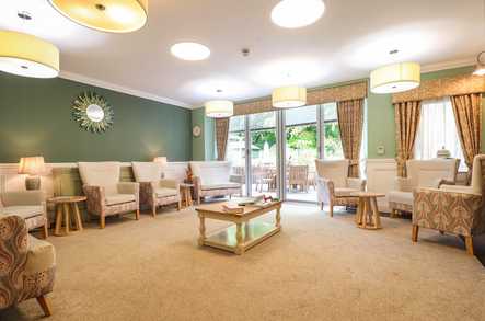 Worthington Lake Care Home Care Home Wigan  - 5
