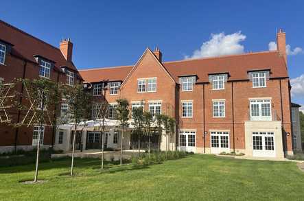 Haddenham Park Care Home Aylesbury  - 1