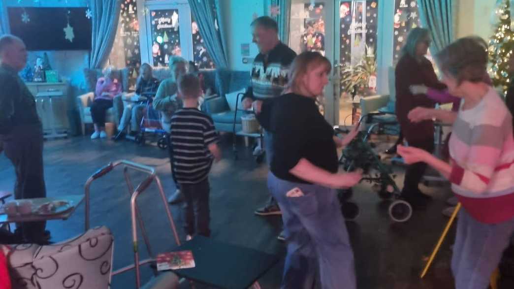 Gedling Village Care Home Care Home Nottingham activities-carousel - 9