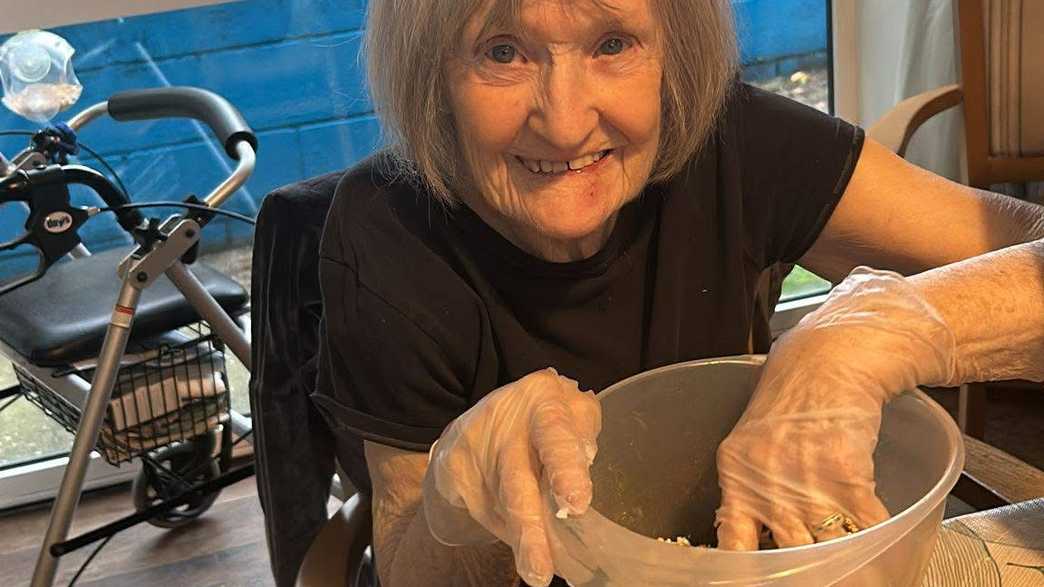 Gedling Village Care Home Care Home Nottingham activities-carousel - 3