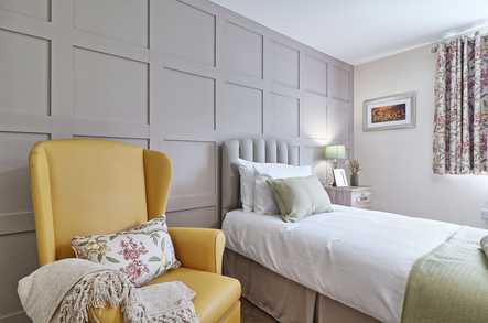 Kingsclere Court Care Home Westcliff-On-Sea  - 5