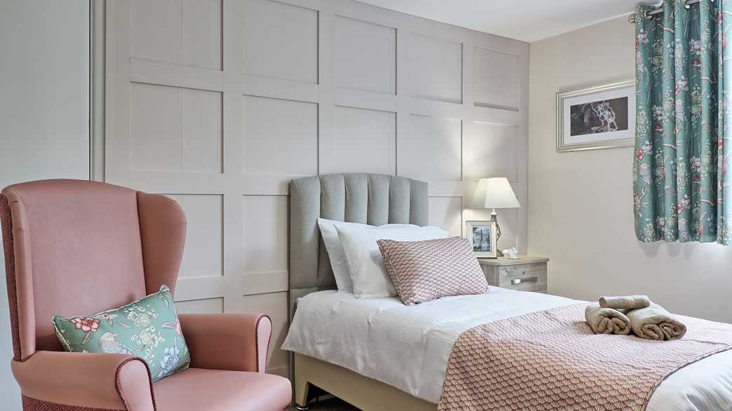 Kingsclere Court Care Home Westcliff-On-Sea accommodation-carousel - 4