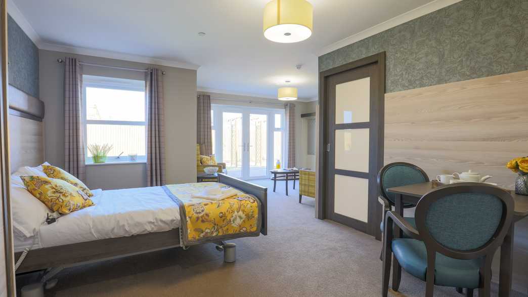 Kings Court Care Home Care Home Newark accommodation-carousel - 1