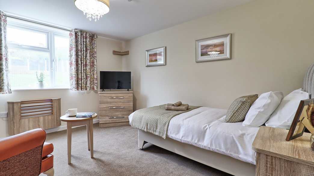 Kingsclere Court Care Home Westcliff-On-Sea accommodation-carousel - 7