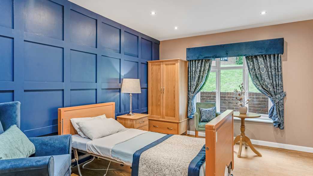 Ifield Park Care Home Care Home Crawley accommodation-carousel - 7