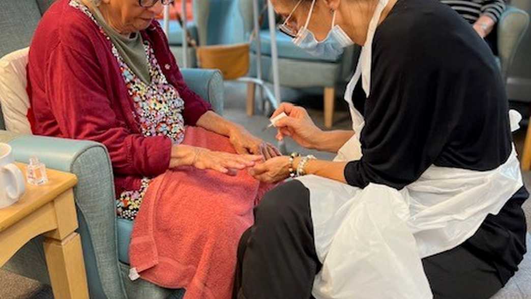 Dell Field Court Care Home London activities-carousel - 4