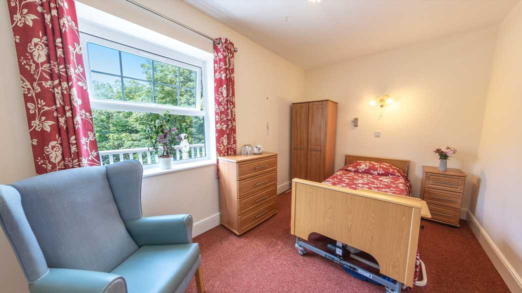 Inglefield Nursing & Residential Home Care Home Totland Bay accommodation-carousel - 3