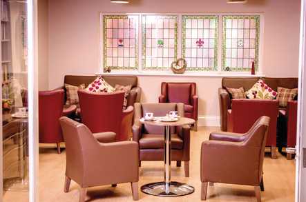 Inglewood Nursing Home Care Home Eastbourne  - 4