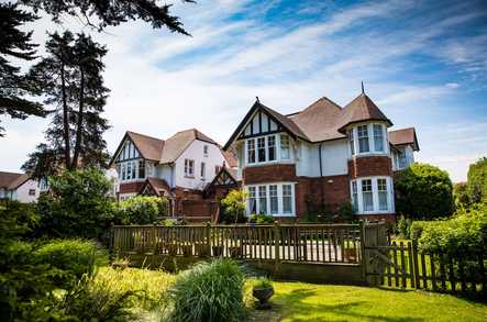 Inglewood Nursing Home Care Home Eastbourne  - 1
