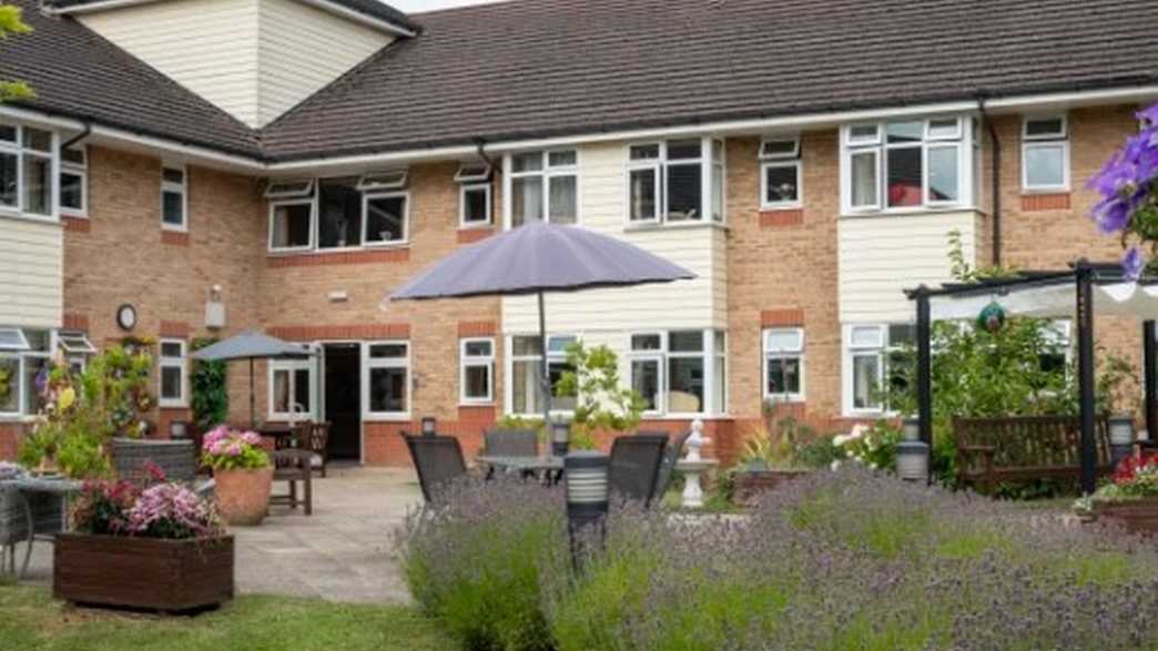 OSJCT Isis House Care & Retirement Centre Care Home Donnington buildings-carousel - 2