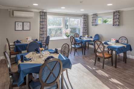 Ivy Grove Care Home London  - 4