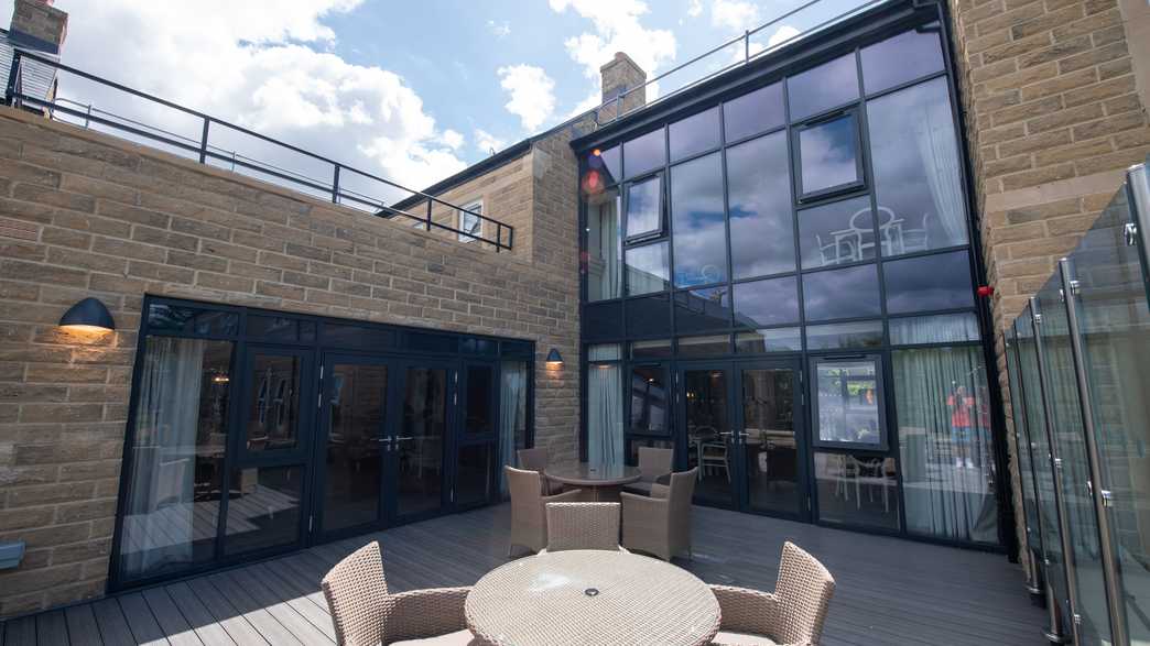 Guiseley Manor Care Centre Care Home Leeds buildings-carousel - 13