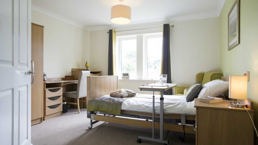 Juniper House Residential Care Home Care Home Worcester accommodation-carousel - 1