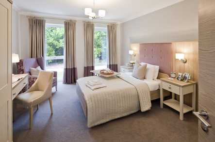 The Burlington Care Home Shepperton  - 3