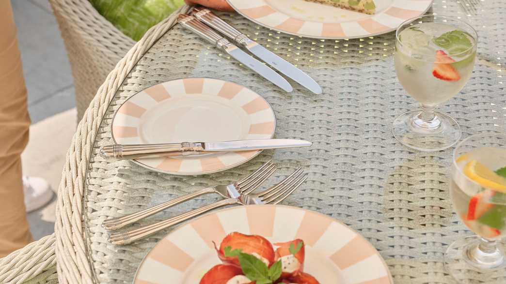 KYN Hurlingham Care Home London meals-carousel - 6