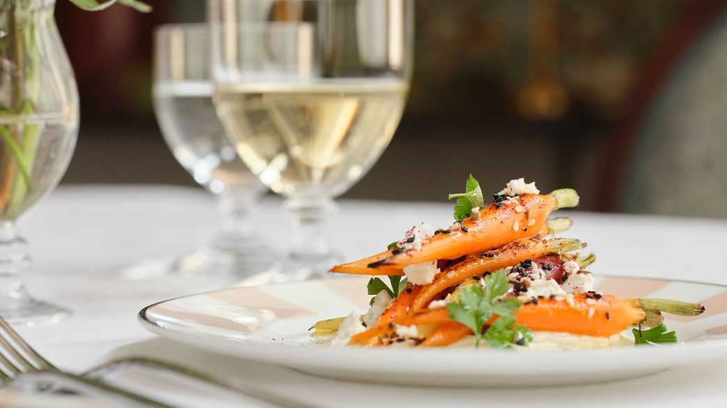 KYN Hurlingham Care Home London meals-carousel - 4