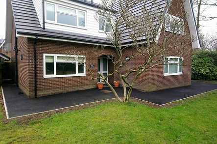 Keele Crescent care home Care Home Macclesfield  - 1