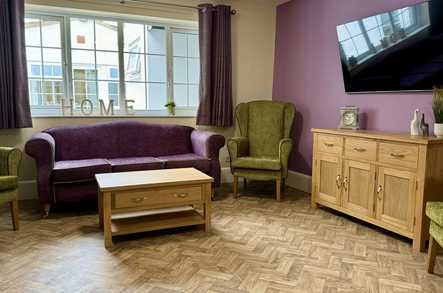 Kilburn Care Centre Care Home Belper  - 4