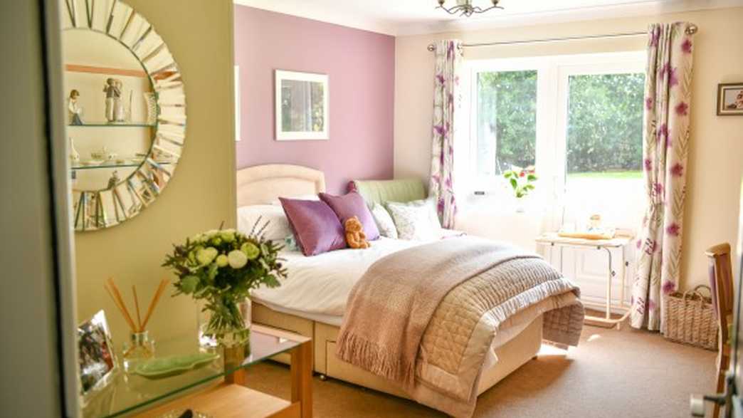 Kingfisher Court care home Care Home Sutton In Ashfield accommodation-carousel - 1