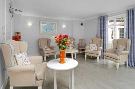 Kingland House Residential Home Care Home Poole  - 4