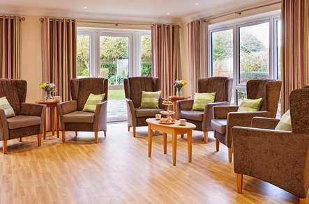 Kings Lodge Nursing Home Care Home Chichester  - 2