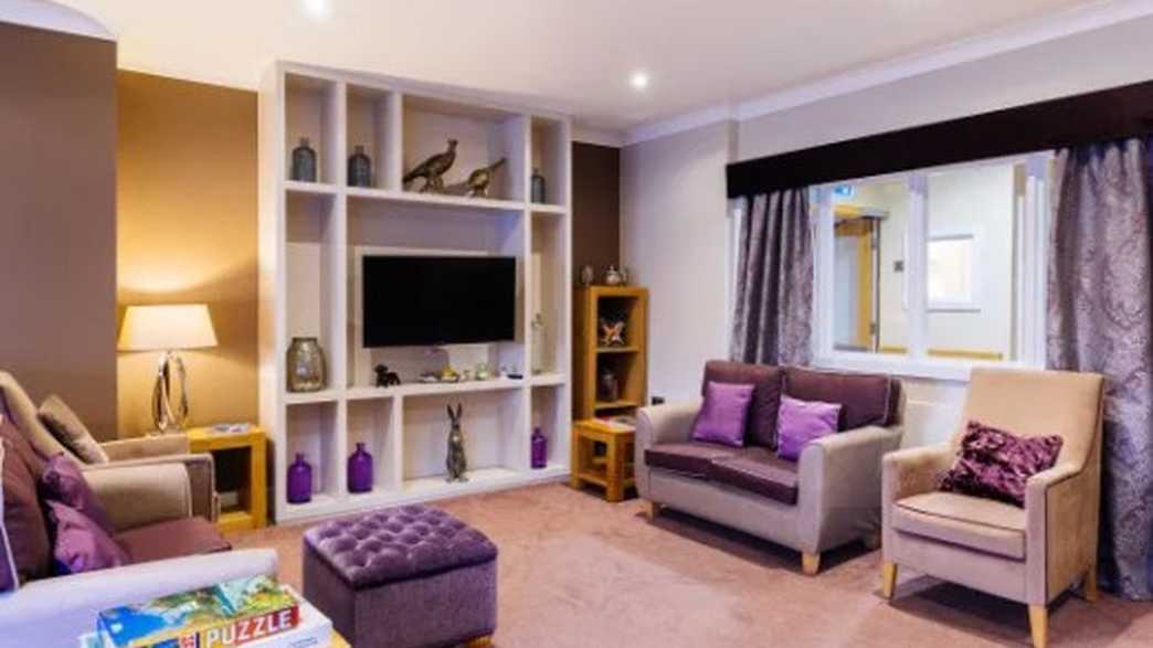 Kingsland House Care Home Shoreham By Sea buildings-carousel - 4