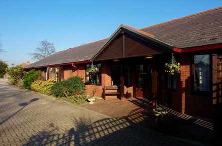 Kingsleigh Care Home Woking  - 1